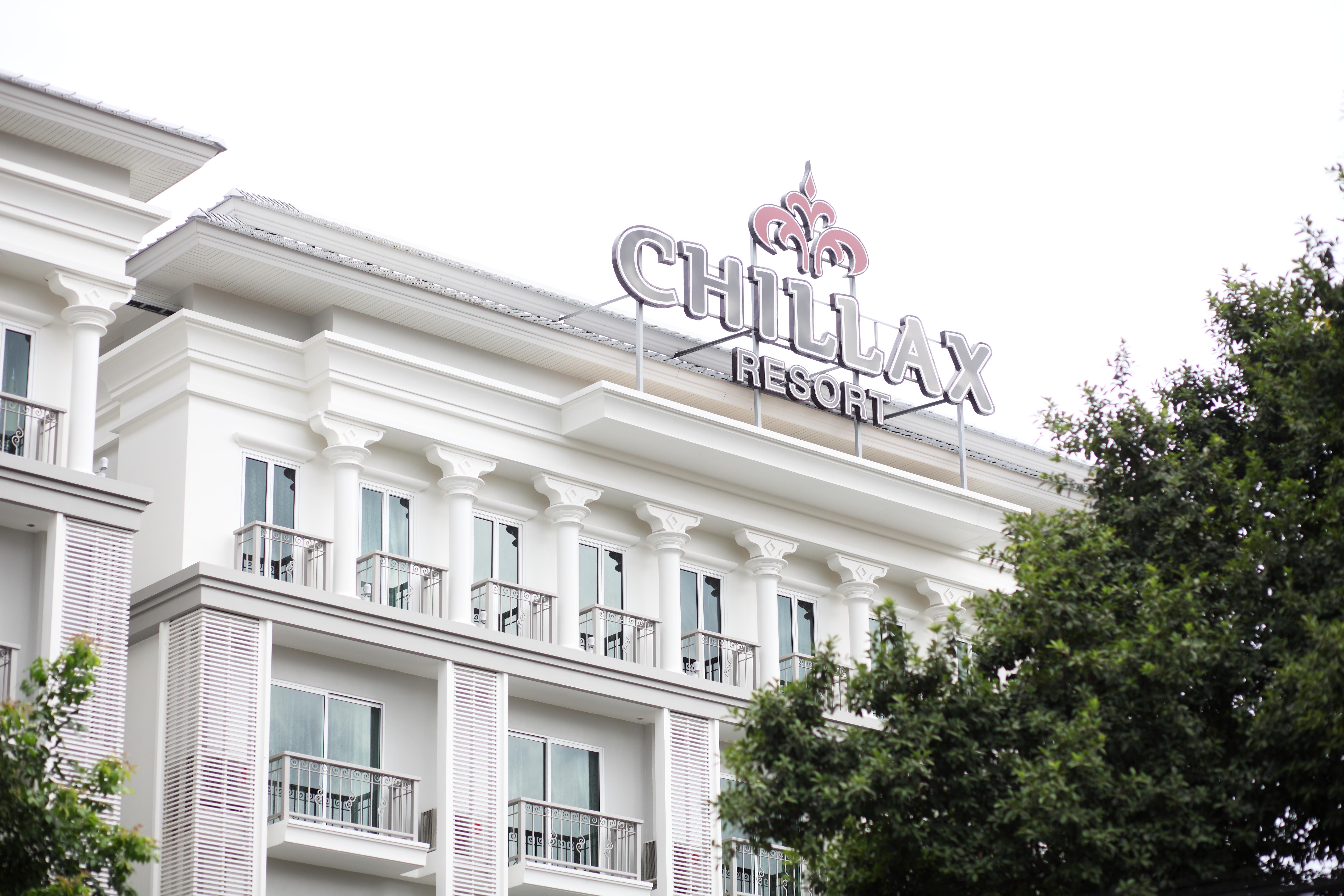 Chillax Resort Бангкок Экстерьер фото